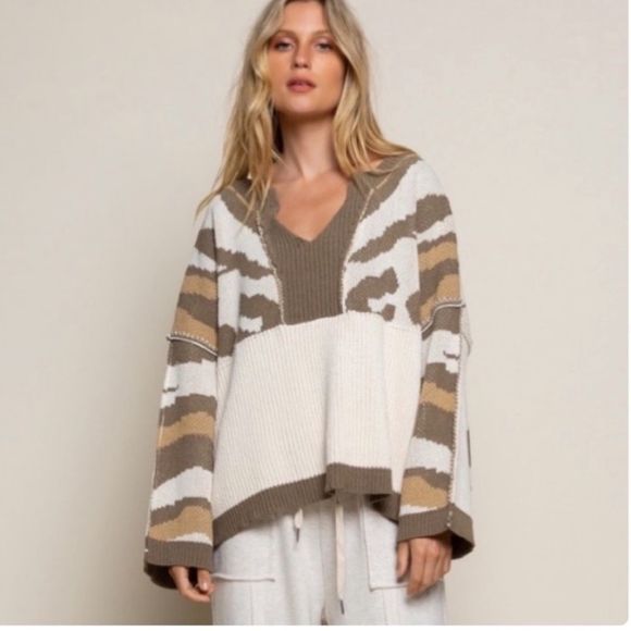 POL Comfy in Camo Oversized Cozy Pullover Sweater - Picture 4 of 9